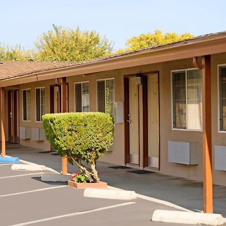 Americas Best Value Inn לוס באנוס מראה חיצוני תמונה