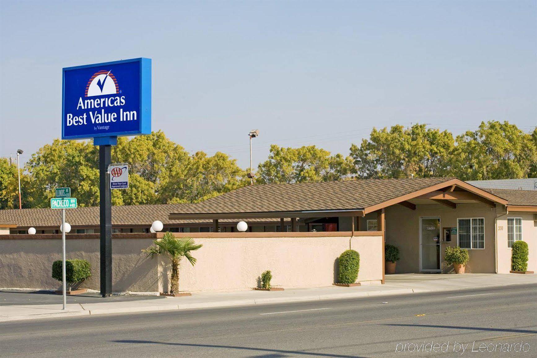 Americas Best Value Inn לוס באנוס מראה חיצוני תמונה