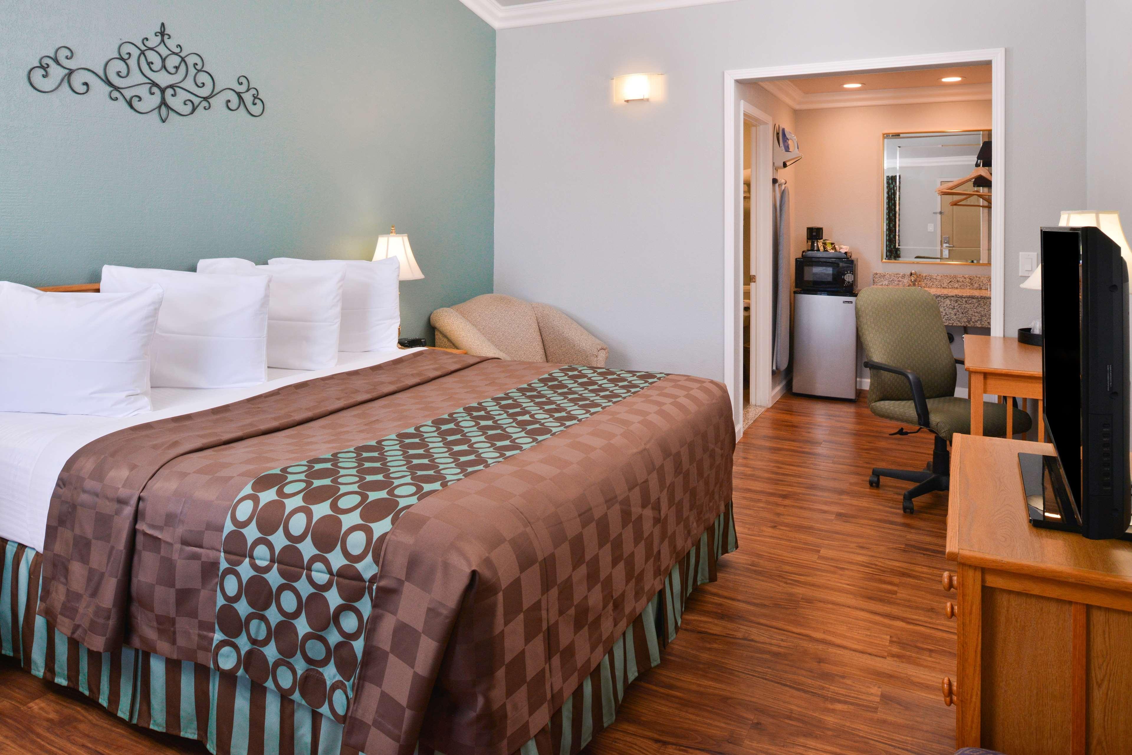 Americas Best Value Inn לוס באנוס מראה חיצוני תמונה