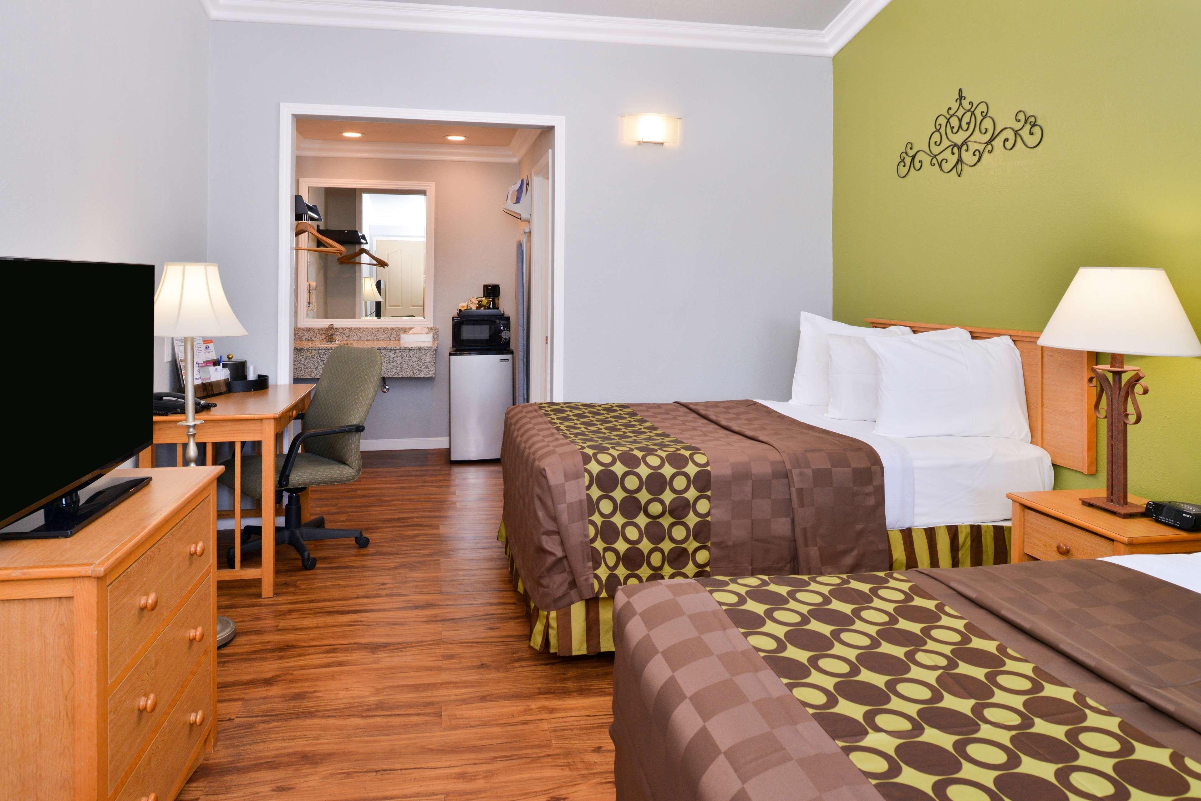 Americas Best Value Inn לוס באנוס מראה חיצוני תמונה