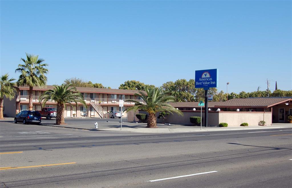 Americas Best Value Inn לוס באנוס מראה חיצוני תמונה