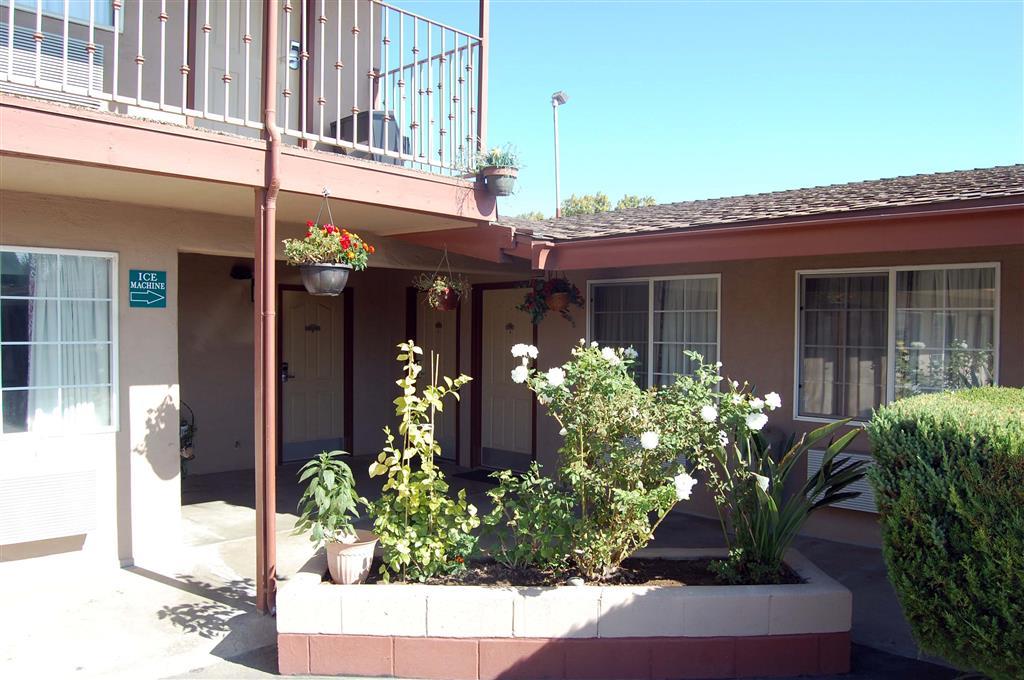 Americas Best Value Inn לוס באנוס מראה חיצוני תמונה