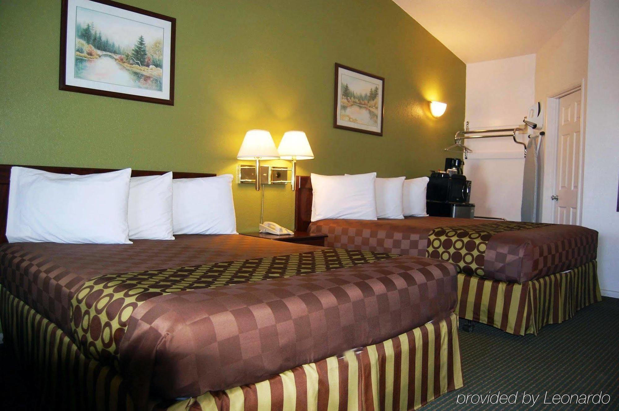 Americas Best Value Inn לוס באנוס מראה חיצוני תמונה
